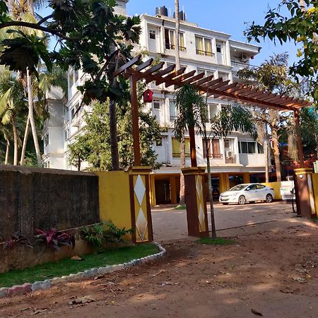 Luxury 2Bhk Apartment Near Calangute Baga Beach With Pool מראה חיצוני תמונה